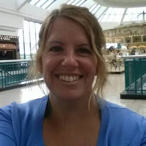 Meet your Posher, Della